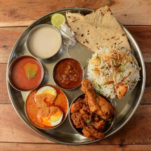 Deshmukhfarmwaichicken-thali
